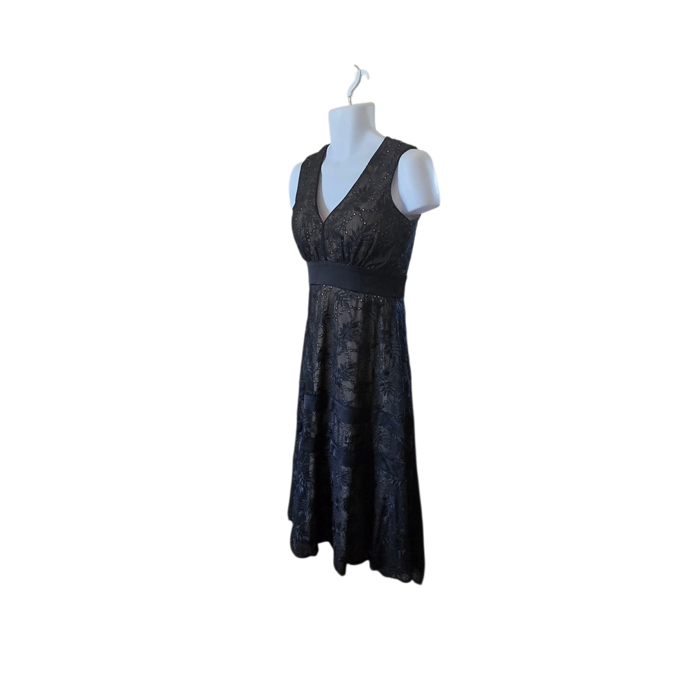 Taylor dress black embroidered‎ eyelet dress - Picture 6 of 15